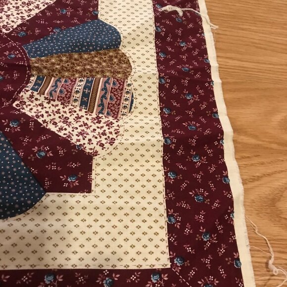 Granny's Trunk Pillow Pattern Panel Kit Quilting Patchwork Design 16" Pillow - Picture 3 of 8